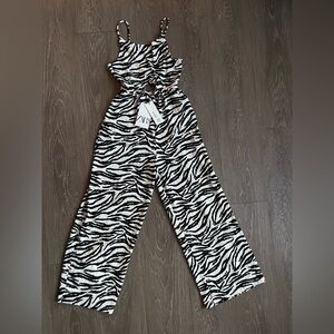 Zara Black and White Zebra Print Jumpsuit with Flowing Wide-Leg Design